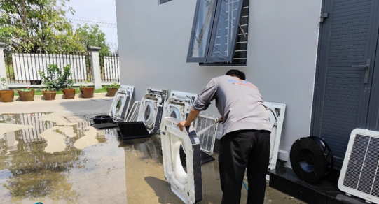 VỆ SINH MÁY LẠNH TẠI TRẢNG BÀNG