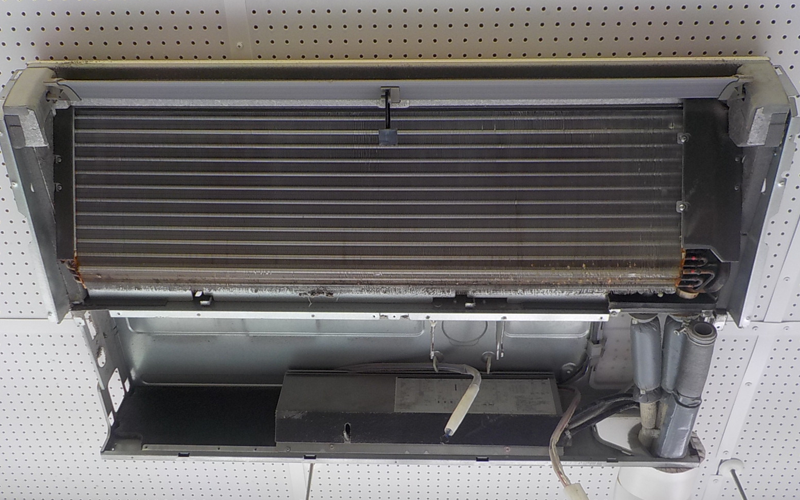 Bảo trì máy lạnh áp trần uy tín tại TP.HCM